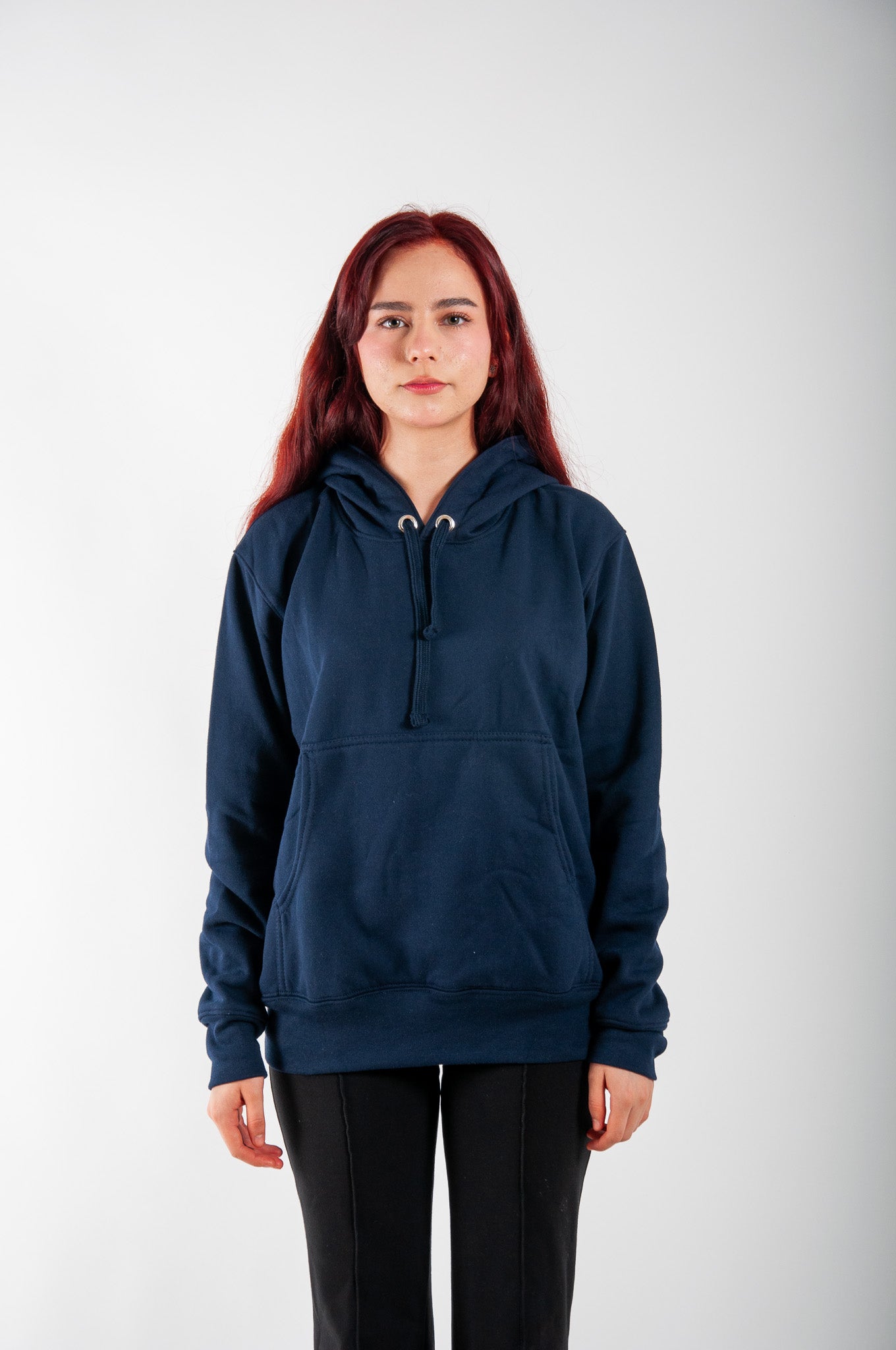 AT SUDADERA CON CAPUCHA CERRADA MARINO CH